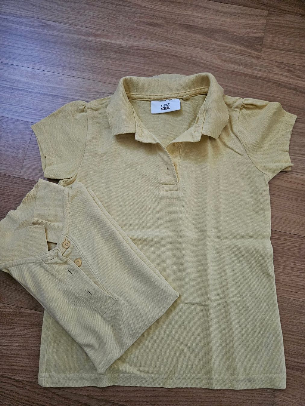Camicette, T-shirt & Top: 2 x Poloshirt 128 – Usato da Hünenberg venduto da lexli06