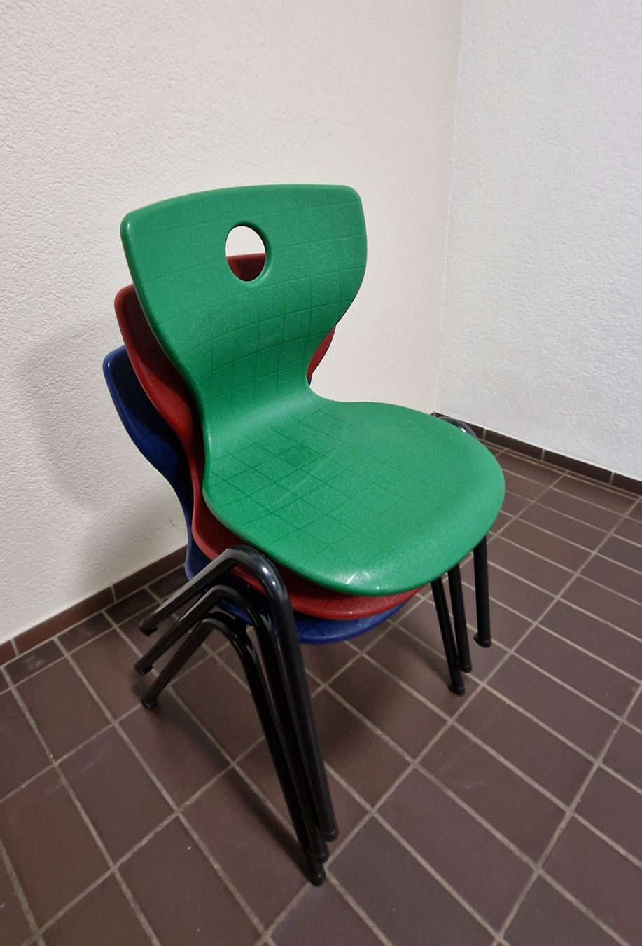 Stühle: 14 Stühle – Gebraucht aus Zug von fab_q22m 4