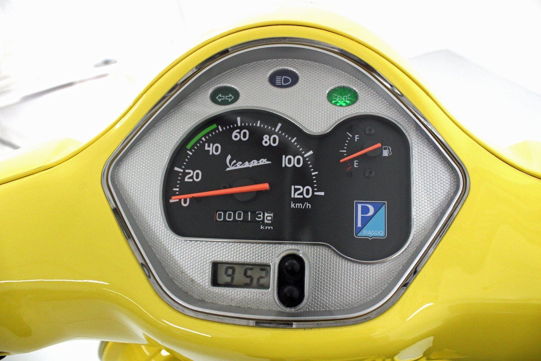 Vespa Scooter: Vespa ZX 125 – Nuovo (secondo la descrizione) da Winterthur venduto da MCW 8