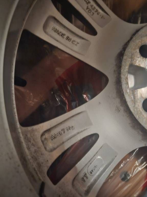 Cerchioni: Original Skoda Alufelgen 4 Stk. – Usato da Riniken venduto da Zipfile82 3