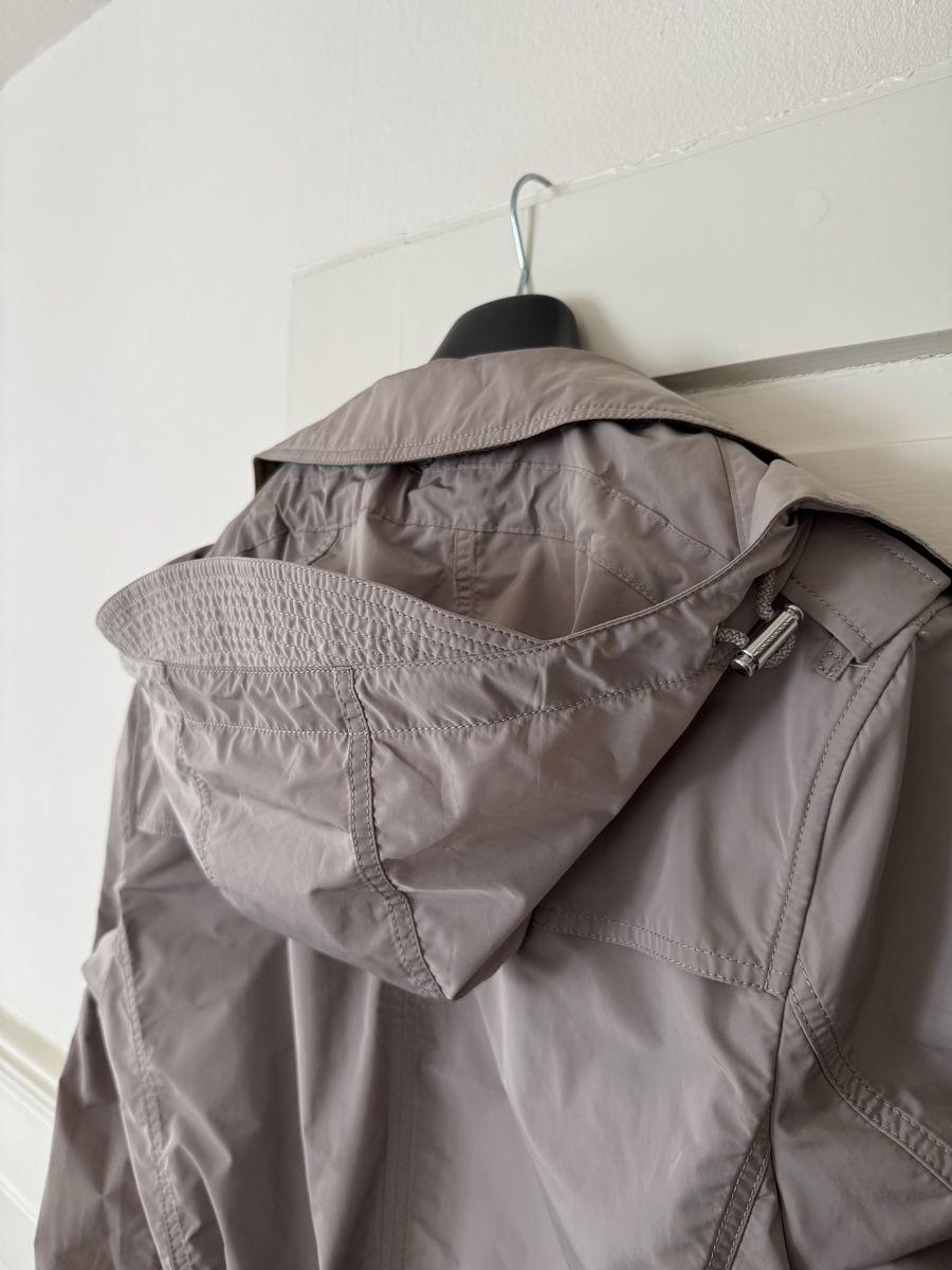 Burberry Giacche: Burberry Hooded Trench Coat – Usato da Zürich venduto da niggi_zh 7