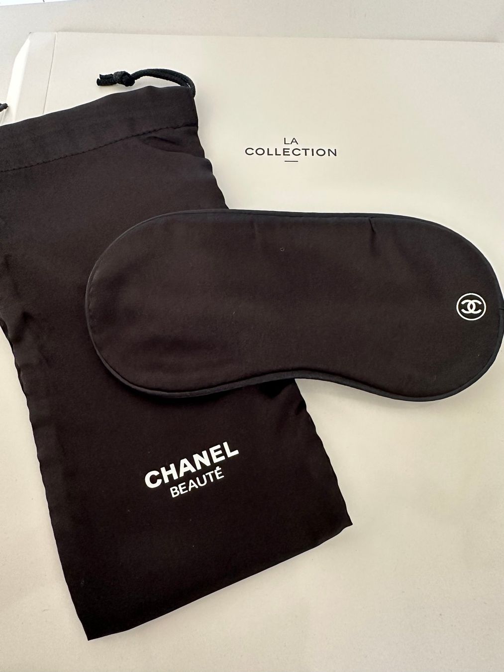 Masques: Chanel Seiden-Schlafmaske – Neuf avec emballage d'origine à Steinmaur par regenbogen052
