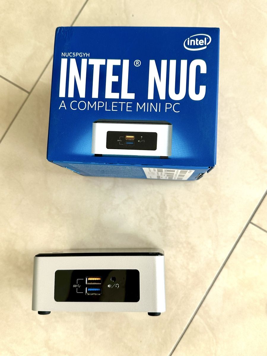 Intel PCs: Intel NUC NUC5PGYH Mini PC mit Windows 10 – Neuf (Voir description) à Emmenbrücke par Appophis 2