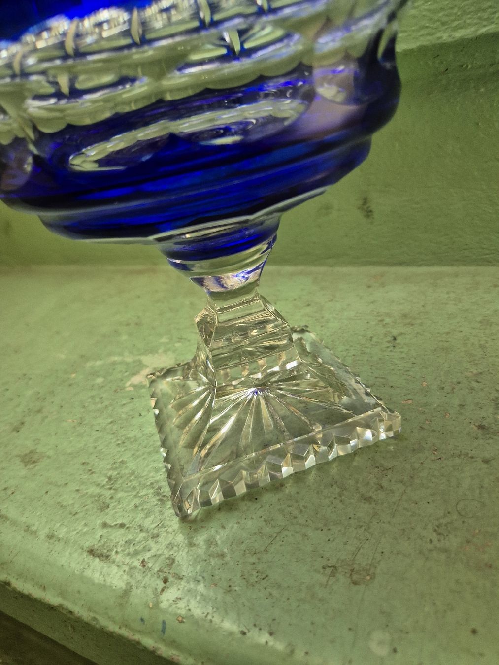 Toutes les décorations: Dose Glas blau mit Deckel – D'occasion à Hindelbank par MRoeth1 2
