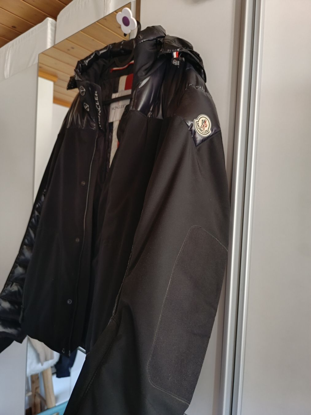 Moncler Giacche: Moncler Herrenjacke – Usato da Grengiols venduto da sarah.walpen 1