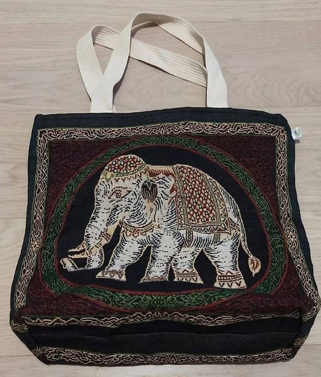 Taschen: Tasche mit Elefanten Print – Gebraucht aus Allschwil von rajmahal