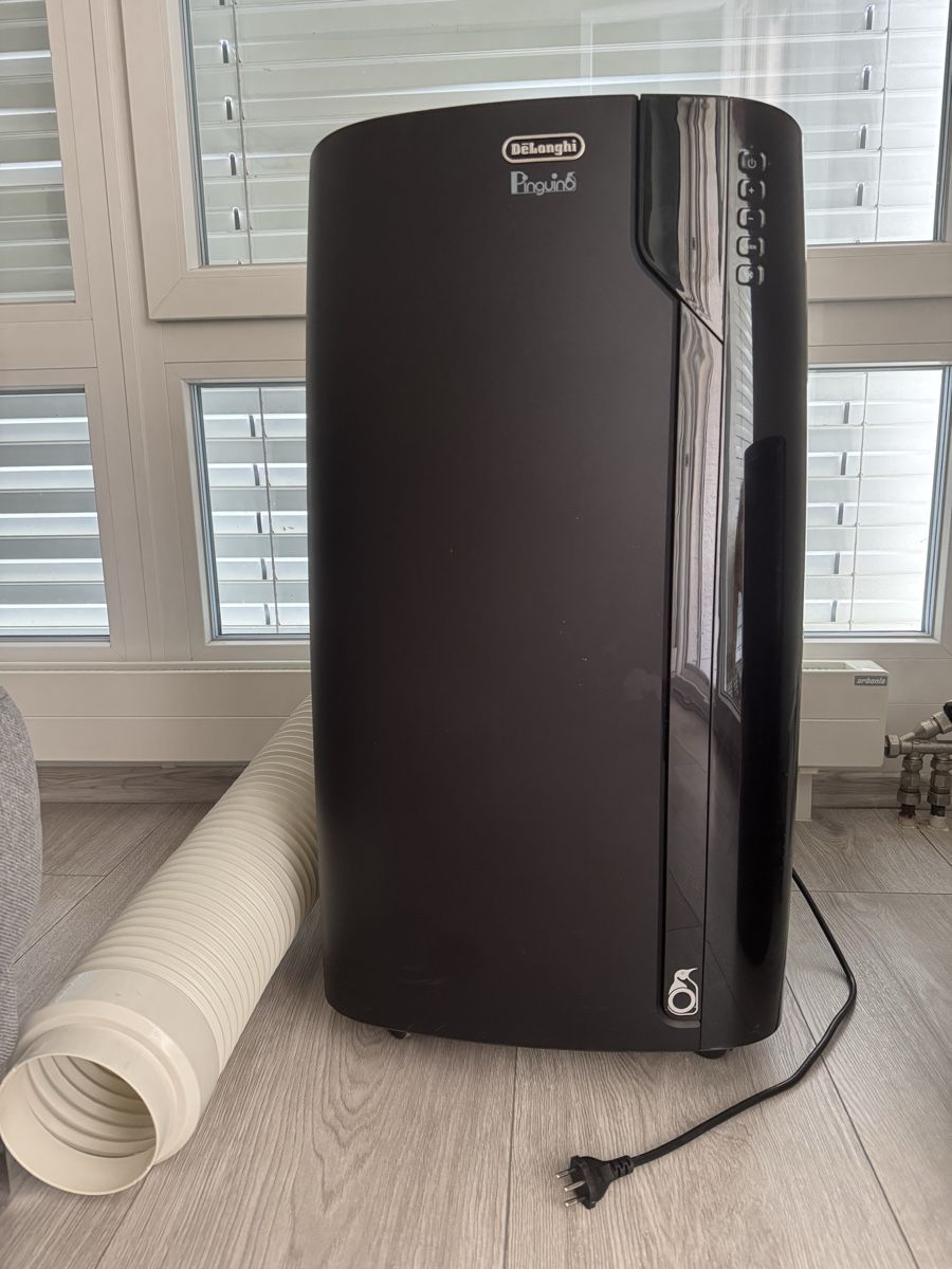 De'Longhi Condizionatori: DeLonghi Pinguino PAC EX120 mobile Klimagerät – Usato da Therwil venduto da Wichura