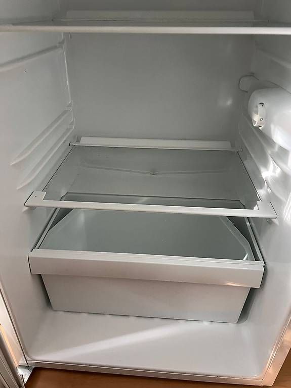 Frigoriferi: Kühlschrank Novamatic – Usato da Winterthur venduto da luap7002 1