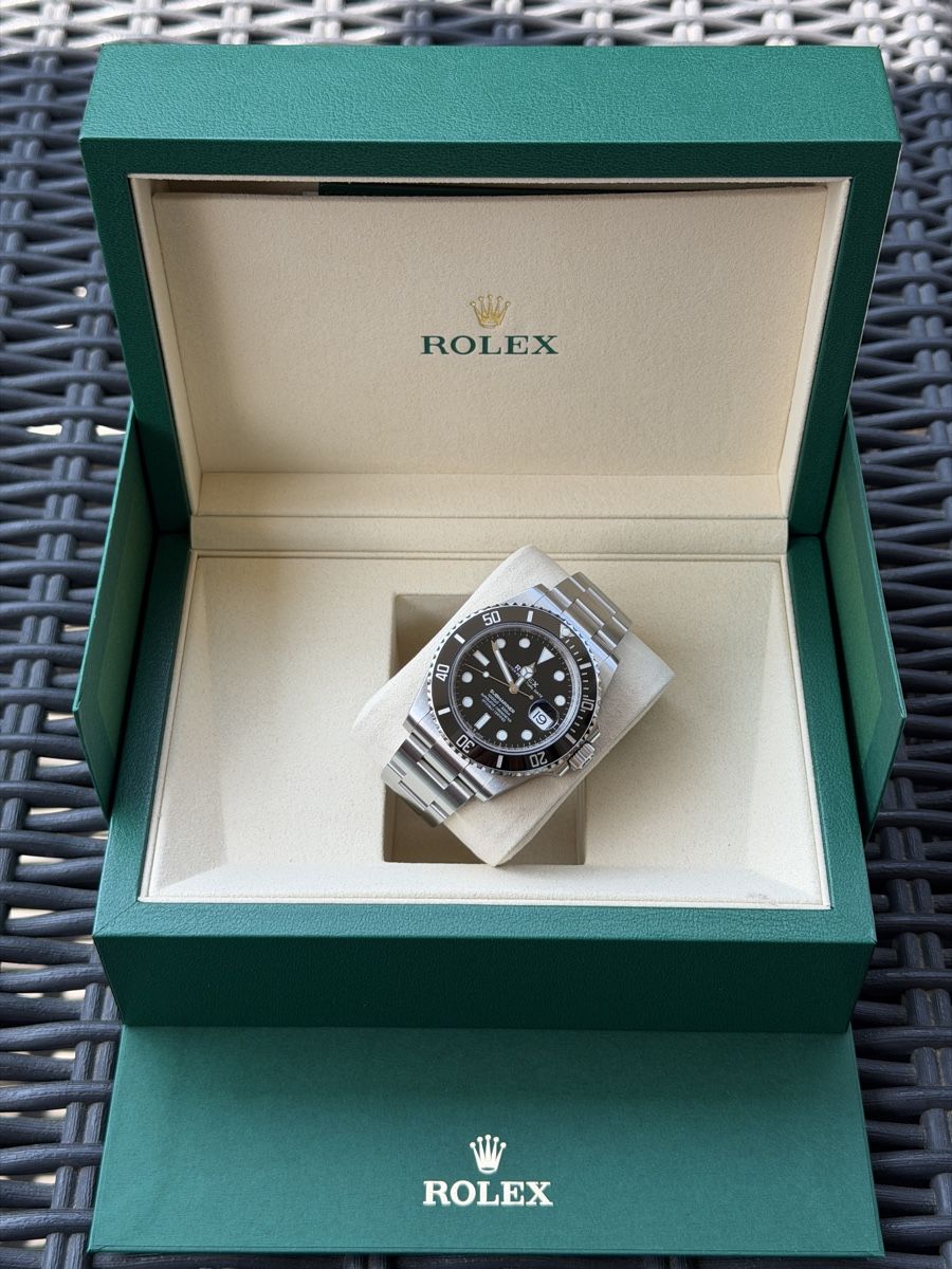 Rolex Uhren: Rolex Submariner Date 2025 Fullset TOP ZUSTAND – Neu (gemäss Beschreibung) aus Glattpark(Opfikon) von Sonnenzeit99