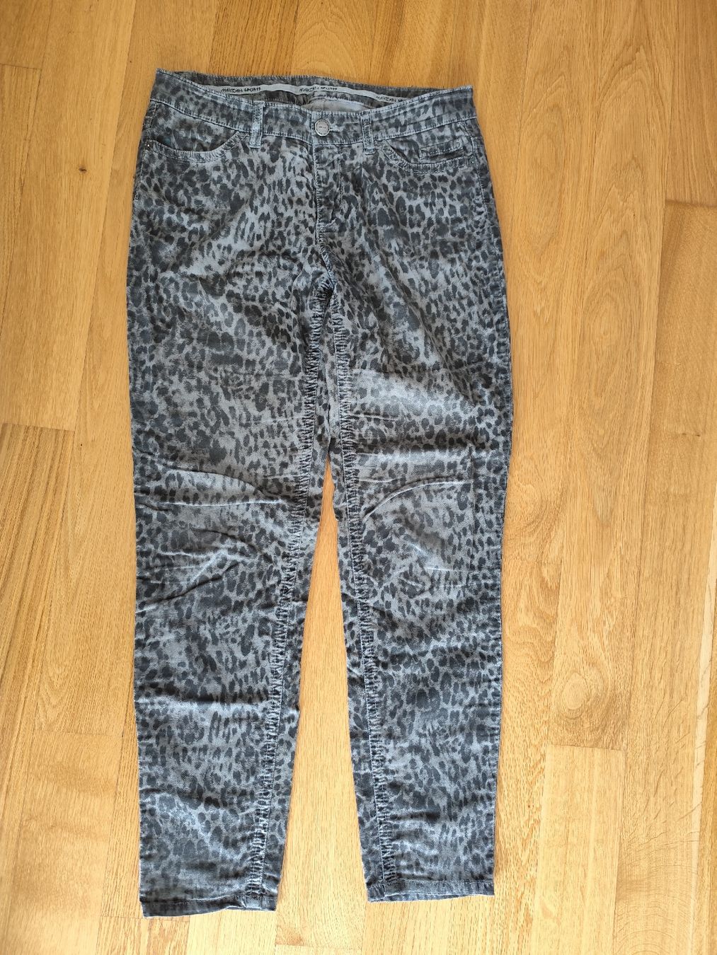 Marc Cain Pantaloni: Marc Cain Leoparden Hose – Usato da Rorschach venduto da 669802 2