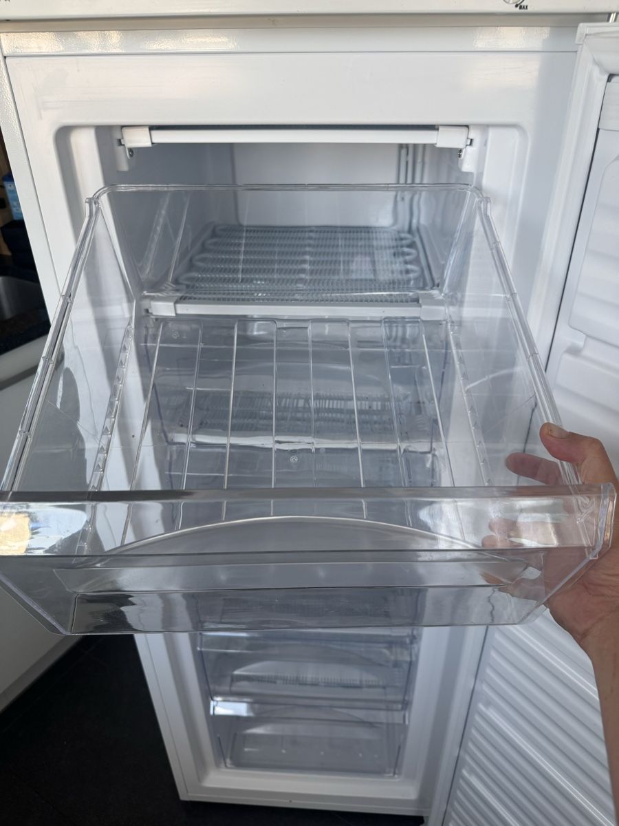 Congelatori: Tiefkühler Prima Vista 168l – Usato da Worblaufen venduto da hom_kww8 4