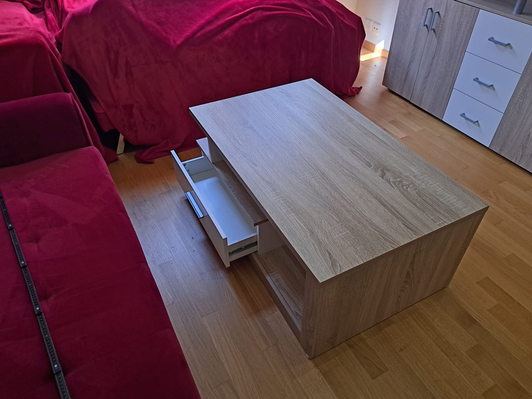 Tables: Letzte Chance - Couchtisch – D'occasion à Pfungen par Janice_2601 3
