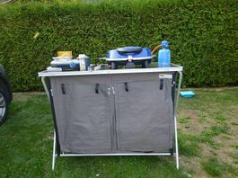 Campingküche/Campingtisch mit Schrank, Eurotrail