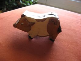 Holzbox Säuli mit Geheimfach