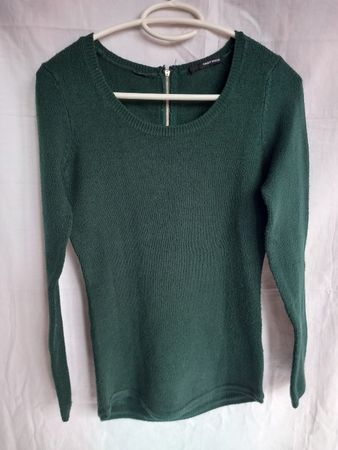 Pull vert à col rond avec fermeture éclair