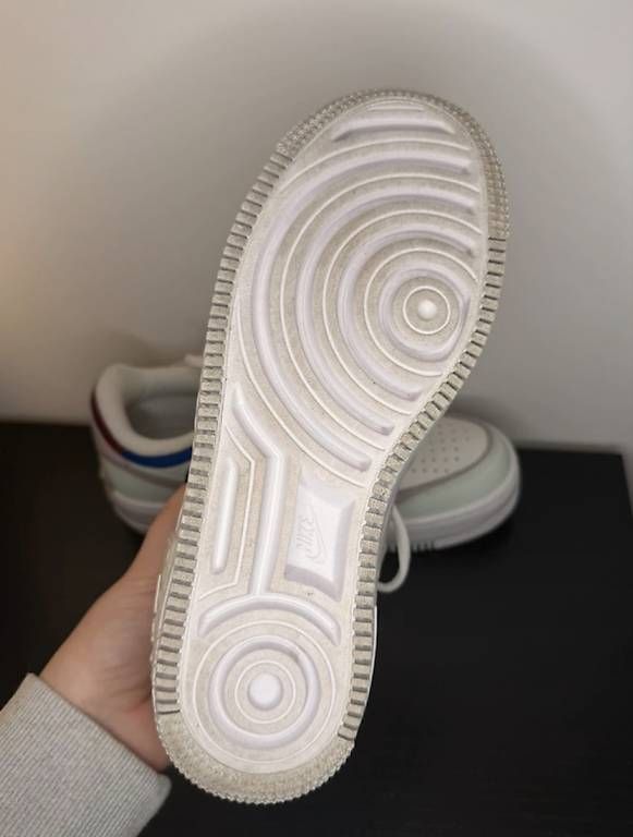 Scarpe da uomo: Nike air  – Usato da Onex venduto da Camillejck 2