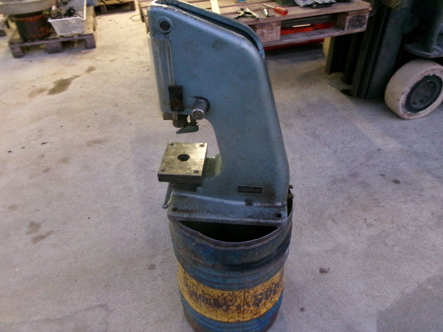 Gressel Metall- & Schlosserei Sonstiges: Gressel - Presse / Luft - Pneumatic – Gebraucht aus Eschenbach SG von GM-29 1