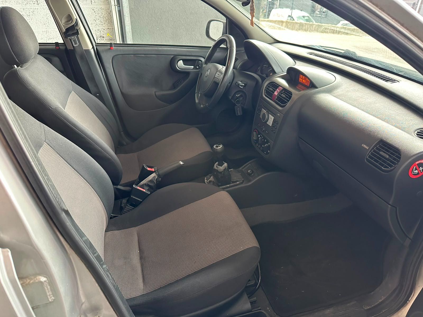 Opel Autos: Opel Corsa 1.4i – Gebraucht aus Aclens von sobacopeludo 2