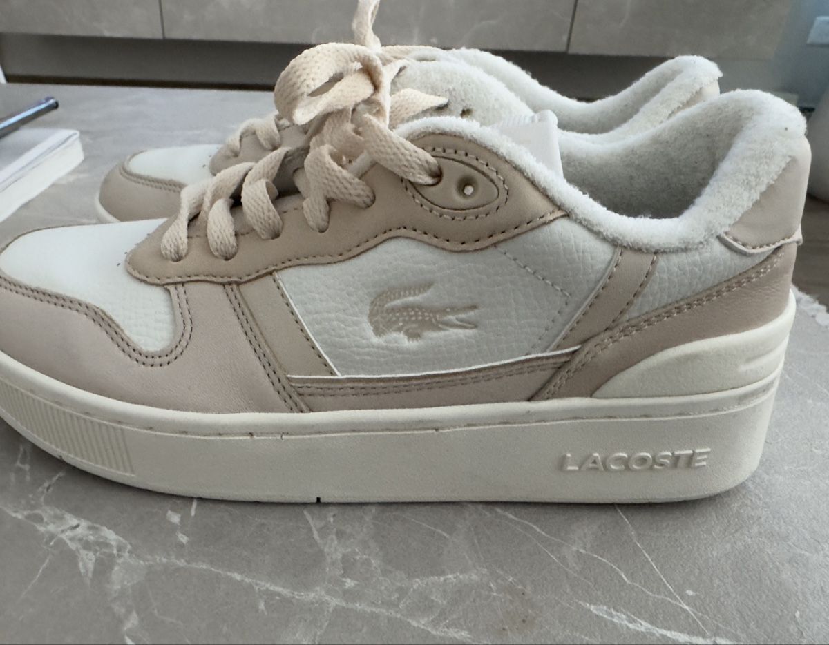 Lacoste Damenschuhe: Lacoste T-Clip Plat Sneakers – Neu (gemäss Beschreibung) aus Sins von sum_lv6d 2