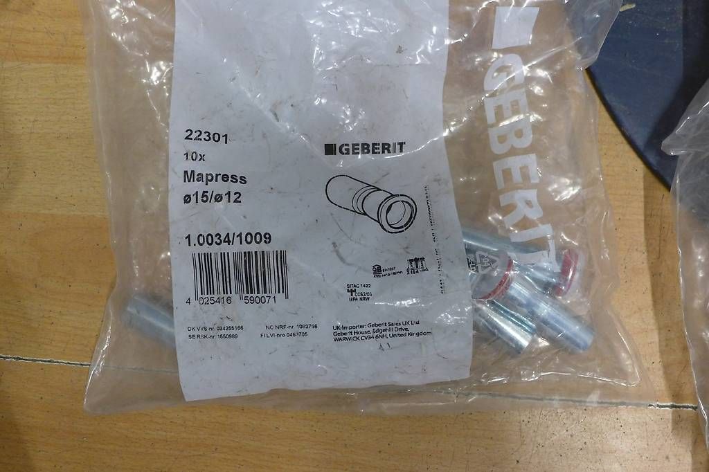 Tutti gli attrezzi: Geberit Mapress Reduktion+Muffen+Übergänge – Usato da Frenkendorf venduto da 3dt_wp8v 1