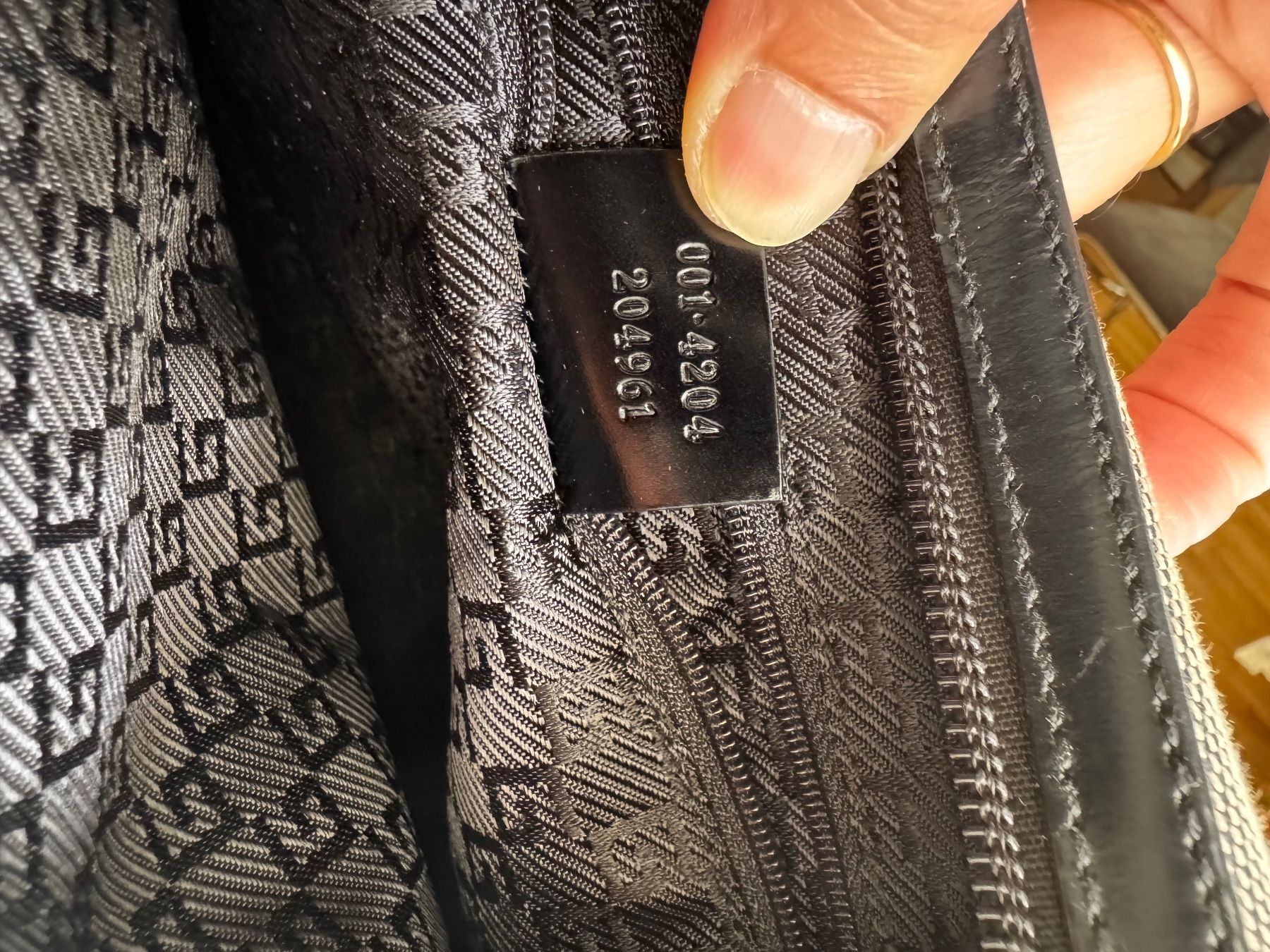 Gucci Sacs femmes: T0012.280- Gucci Hobo Tasche – D'occasion à Belp par Aim333 6