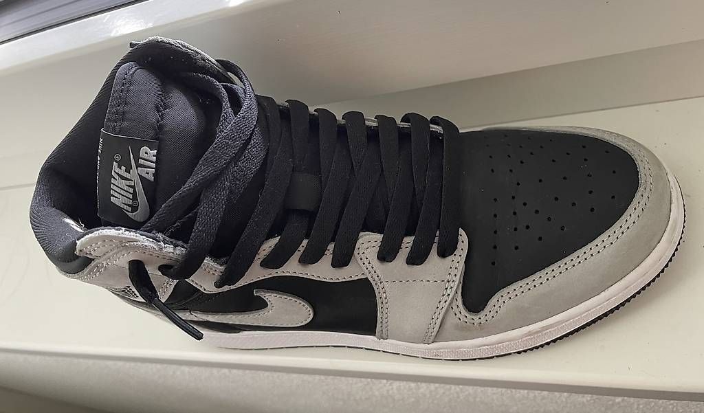 Herrenschuhe: JORDAN 1 RETRO HIGH SHADOW 2.0 – Gebraucht aus Buchs SG von SecondhandPro 2