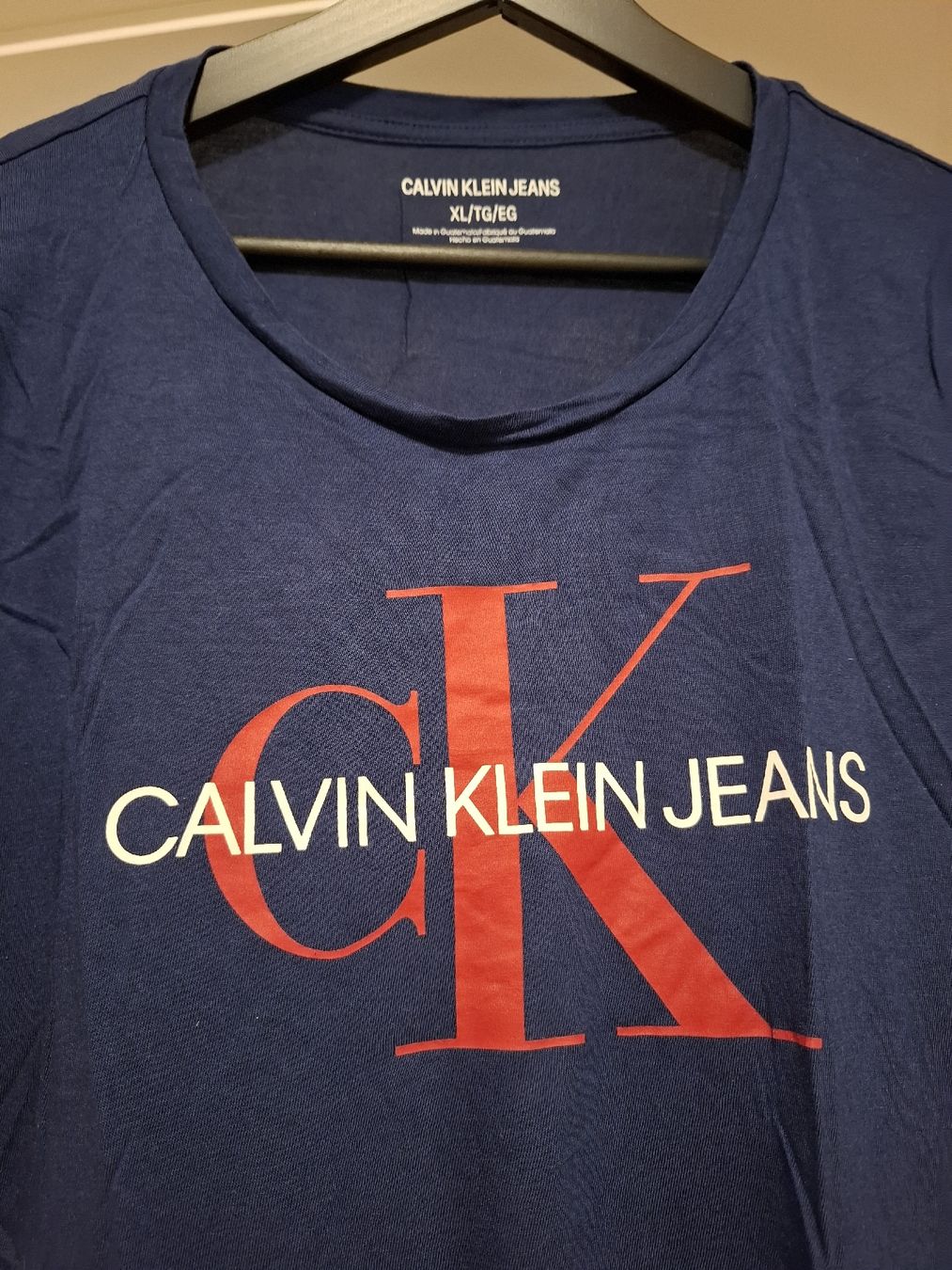 Calvin Klein T-Shirts: Calvin Klein T-Shirt XL – Neu (gemäss Beschreibung) aus Lütisburg von amerika123 1
