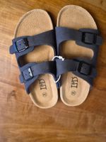 !! NEU !! Finken / Hausschuhe / Pantolette 34