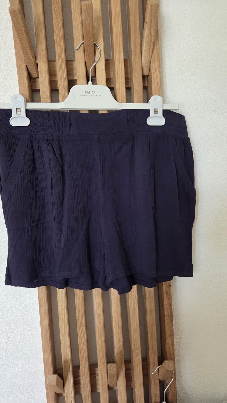 Kleiderpakete: Shorts lot 5 – Gebraucht aus Le Pâquier-Montbarry von Gruyere77 4