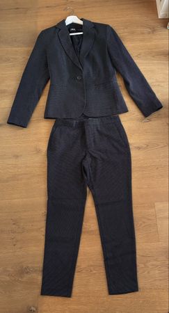 Zara women's suit set, black with dots, size 36