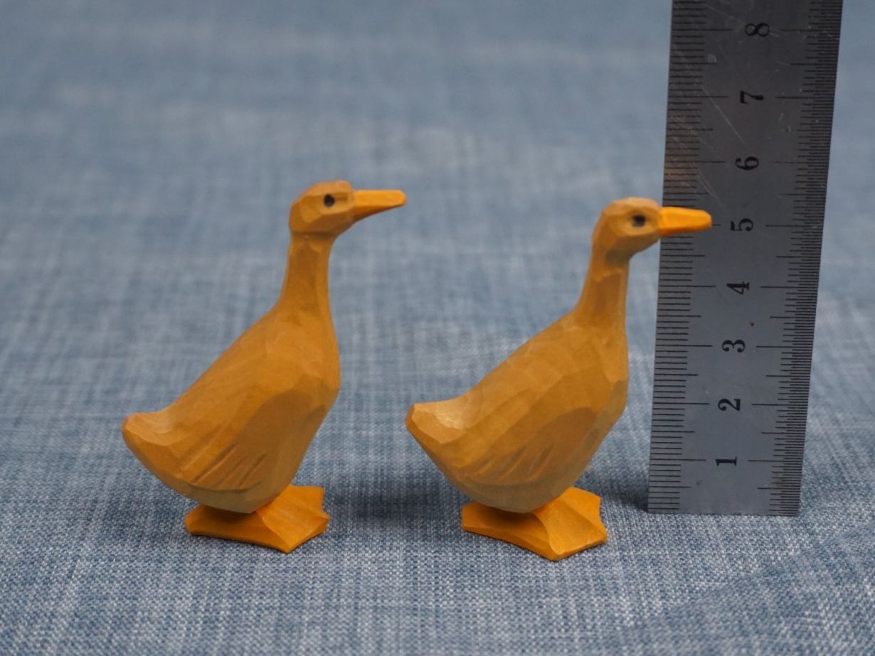 Statuette: Enten aus Holz handgeschnitzt – Nuovo (secondo la descrizione) da Diessbach b. Büren venduto da Crocharry 1