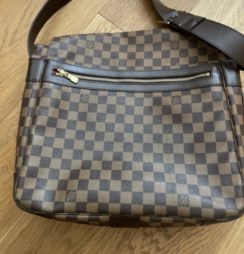 Louis Vuitton Borse: Borsa Louis Vuitton Damier Ebene tracolla usata – Usato da Lugano venduto da sab_8kdb 5