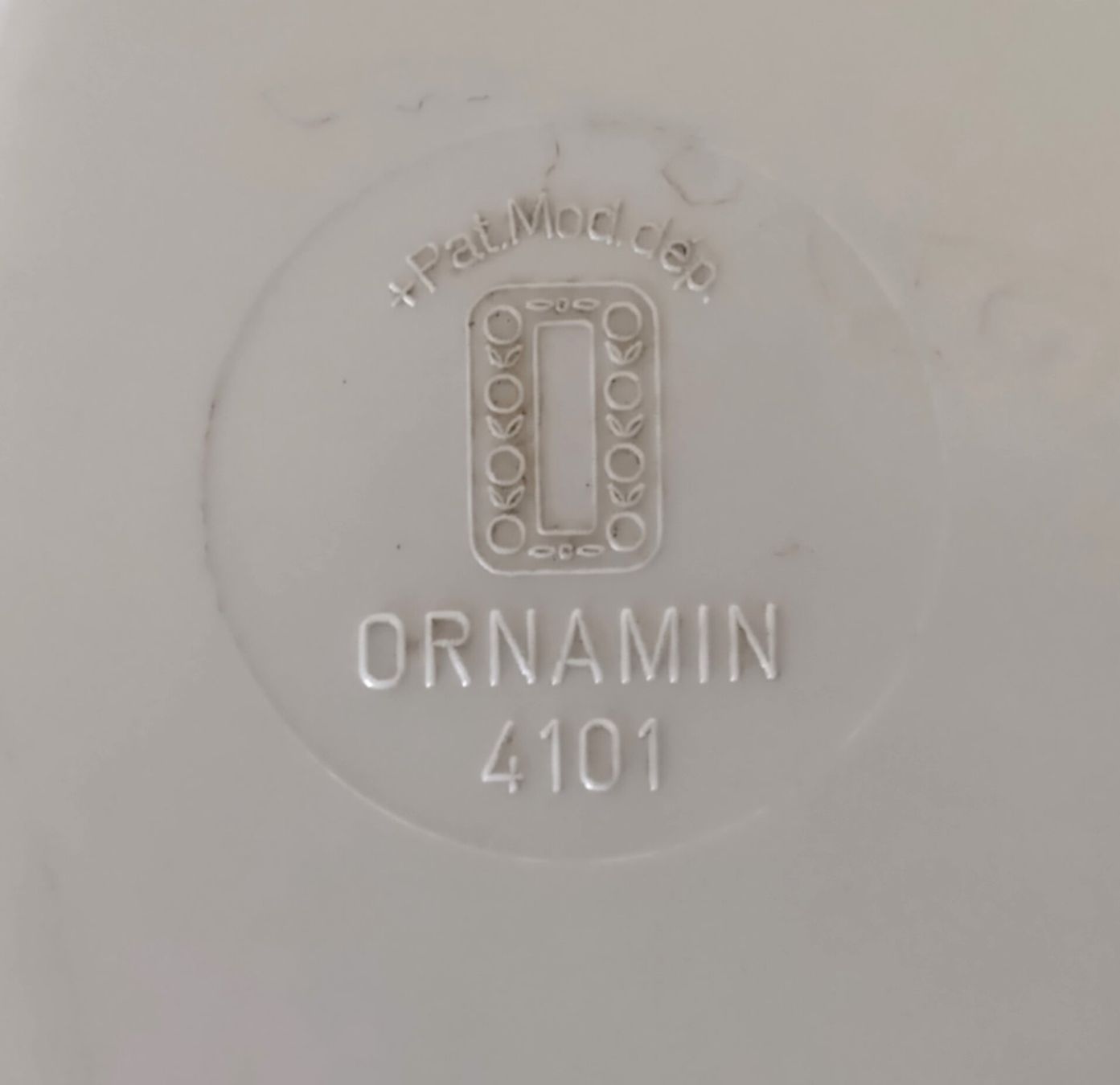 Ornamin Aschenbecher: Eptinger Ornamin Aschenbecher ab Fr. 14.- – Gebraucht aus Bellach von JingleJerry 4