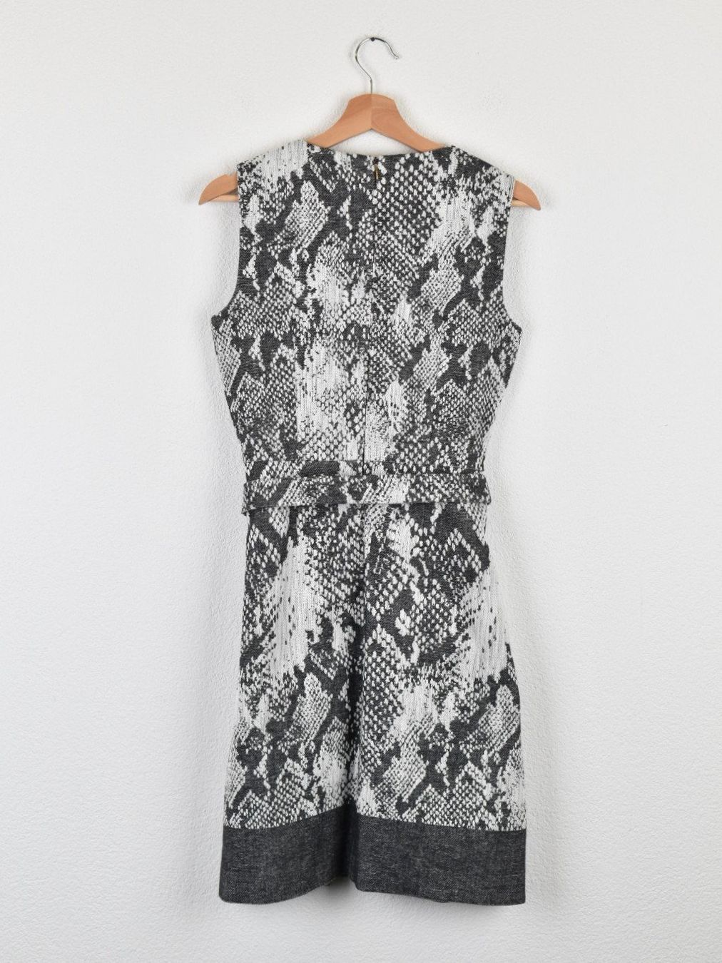 Hugo Boss Kleider: Boss Etuikleid, Gr.36 – Gebraucht aus Nürensdorf von 2ND_STORY 1
