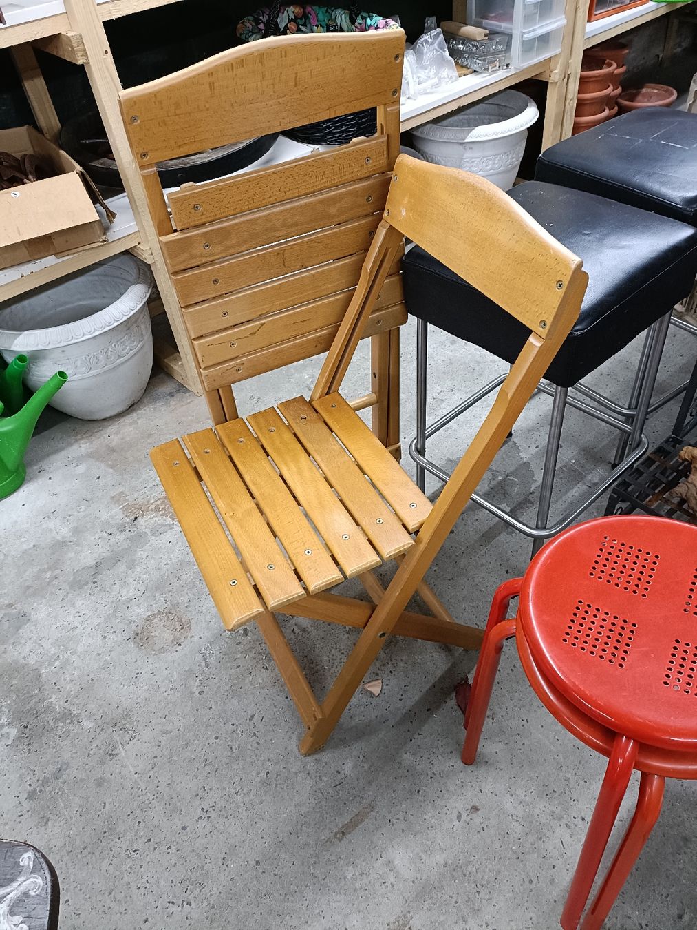 Stühle: Klappstühle Holz, ideal für Balkon oder Garten – Gebraucht aus Romanshorn von Flohmarkt_Romanshorn 1