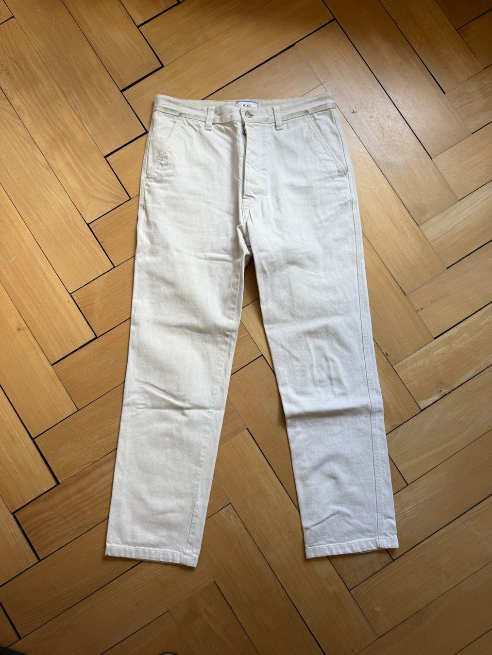Jeans: AMI - Jeans offweiss 30 – Usato da Zürich venduto da Diazaio