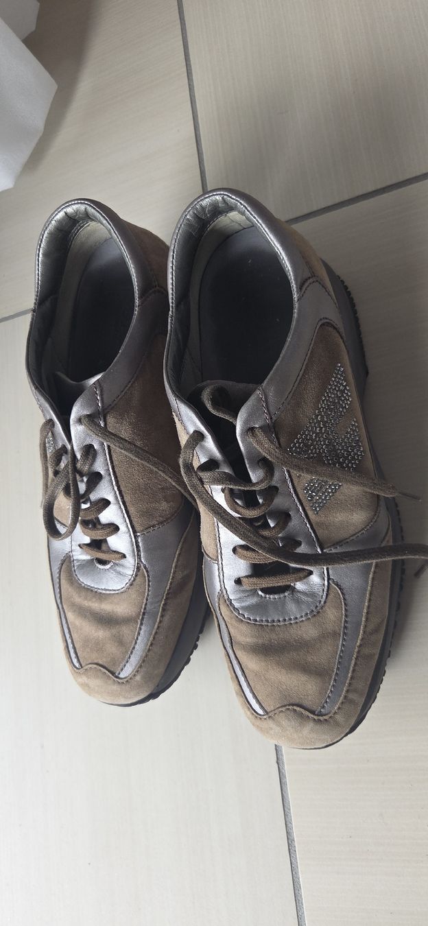 Hogan Chaussures femmes: HOGAN INTERACTIVE – D'occasion à Ascona par principessacaroline 1