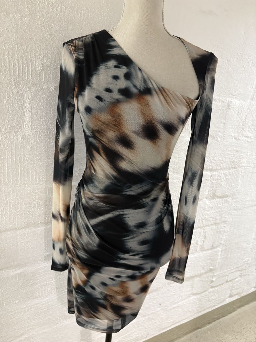Bershka Vestiti: Damen Kleid,Gr.M;Bershka – Usato da Winterthur venduto da Nena222