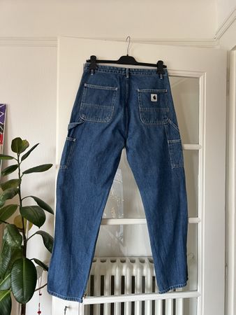 Carhartt jeans size 28