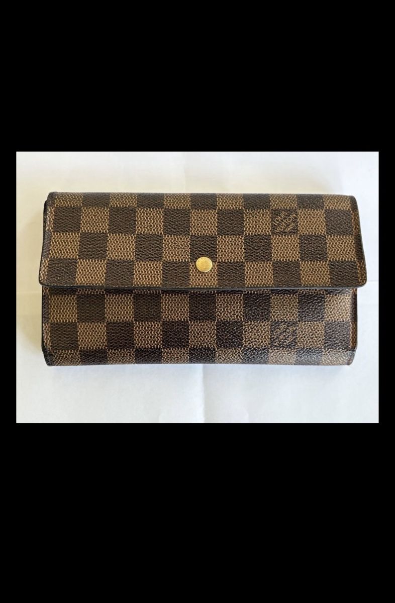 Louis Vuitton Portamonete: Louis Vuitton Portemonnaie – Usato da Therwil venduto da ale_7fqs