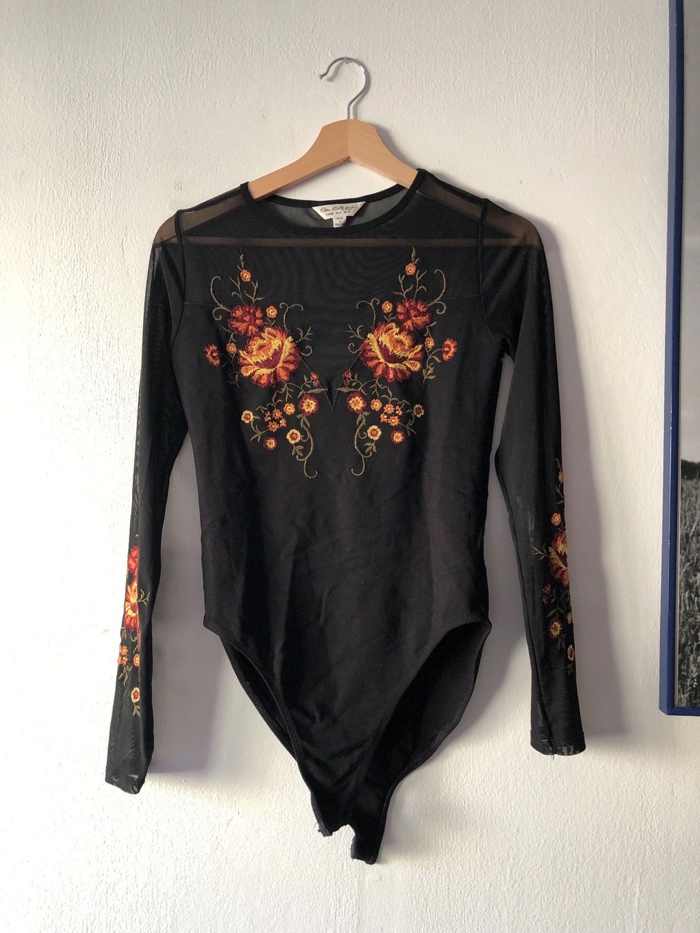 T-shirt: Durchsichtiger Body floral – Usato da Zürich venduto da Kellele