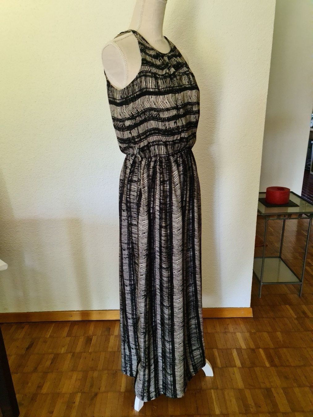 Kleider: Wunderschönes Sommerkleid - Gr. 36 – Gebraucht aus Schneisingen von backstore24 1