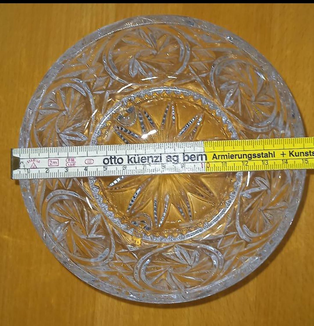 Ciotole: Kristallschale mit Deckel – Nuovo (secondo la descrizione) da Alpnach Dorf venduto da jkp_k62jg 2