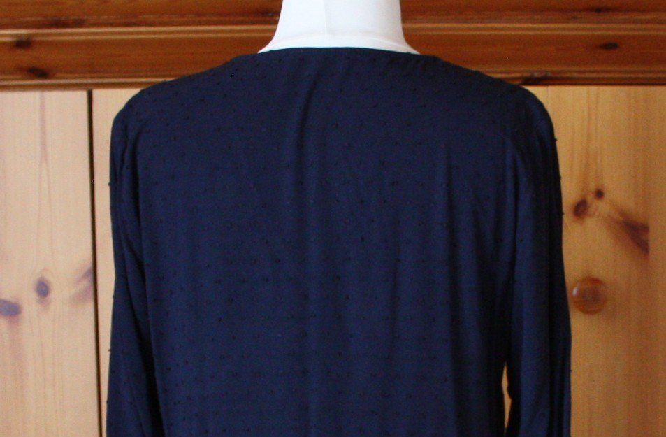 Vestiti: Kleid Langarm  blau Gr. XL – Usato da Flüelen venduto da Diversicum-Curvy 7