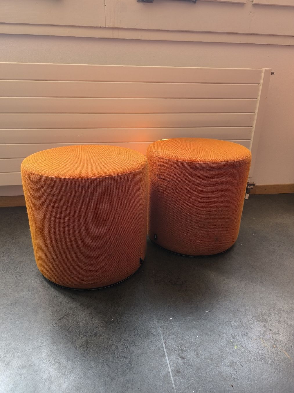Vitra Sgabelli: 2x Vitra Visiona Hocker Orange – Usato da Zürich venduto da pokebros
