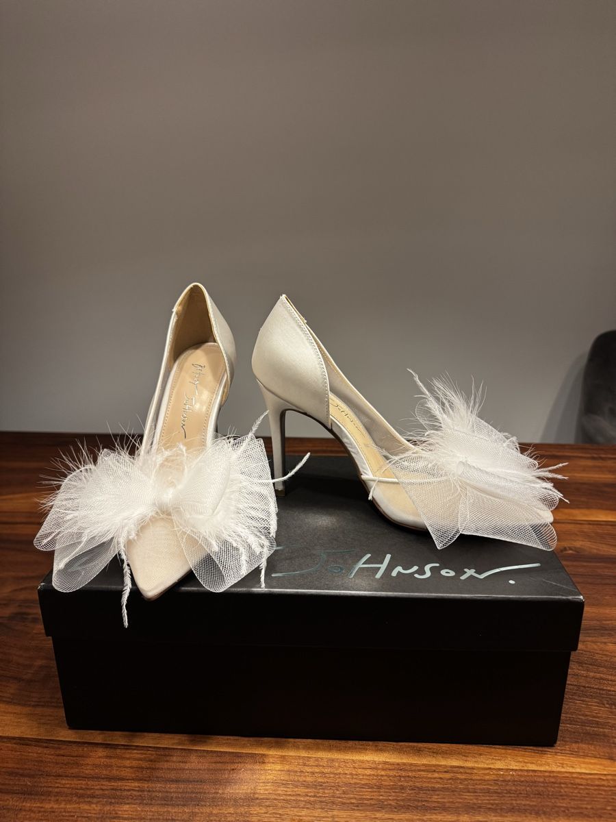 Scarpe da donna: Brautschuhe High Heels, weiss – Nuovo e nell'imballaggio originale da Vaduz venduto da chiara.brtlm
