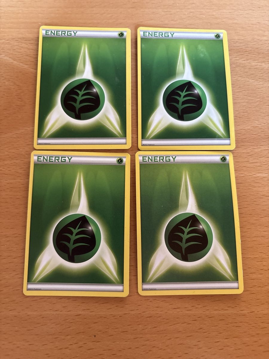 Pokémon Carte collezionabili: 4x Pokemon Karten: Energie Karten – Usato da Balsthal venduto da Sven.sch