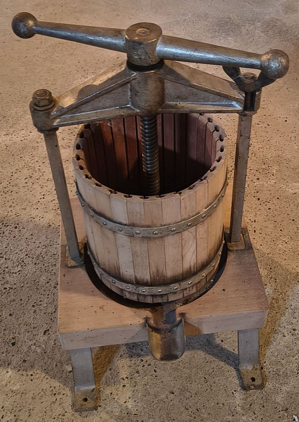 Tutte le macchine: Traubenpresse – Usato da Hohentannen venduto da Techniker_1984
