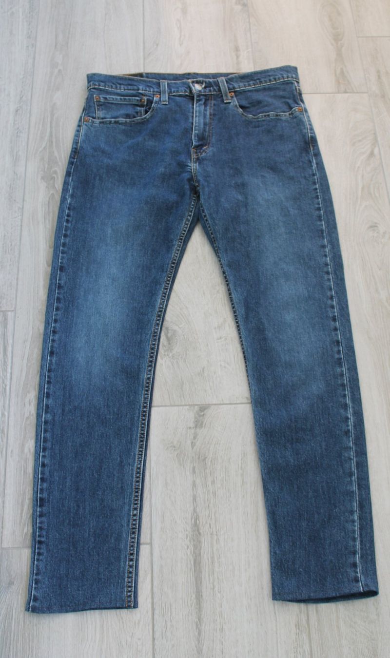 Levi's Jeans: LEVI'S Jeans 512 taille 34 – D'occasion à Chez-le-Bart par jasse 2