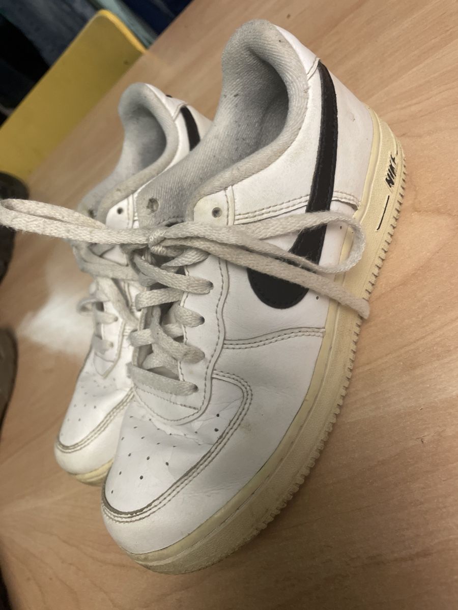 Nike Scarpe da uomo: Nike Air Force 1 Sneaker, Grösse 35 – Usato da Obergerlafingen venduto da cabo4